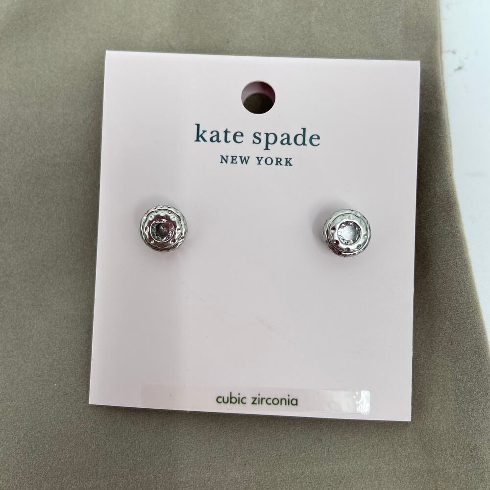 Kate Spade Stud Earrings Silver Tone Bezel CZ Hammered Round Pierced Ears - Picture 1 of 7